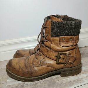 SoftMoc Kiara Brown Combat Boots with Sweater Cuff & Buckle Detail – Women’s 9